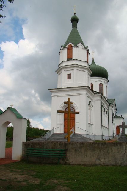 cerkiew św mikołaja cudotwórcy w Narewce